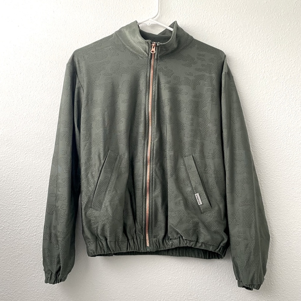 NWOT Foray Sport Green Zip Up Activewear Golf Jacket